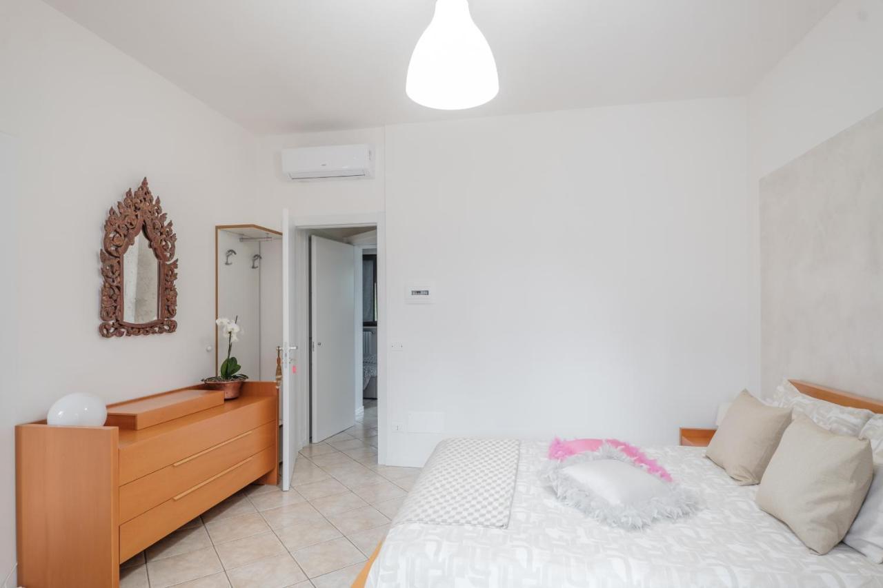 B&B Casa Gaia - Sirmione Eksteriør billede